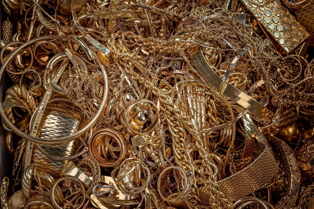Karat Gold Jewelry: A Closer Look